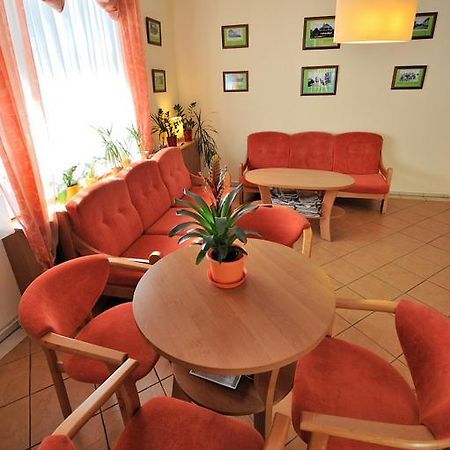 Bed and Breakfast Pensjonat Fala Ustronie Morskie Exteriér fotografie